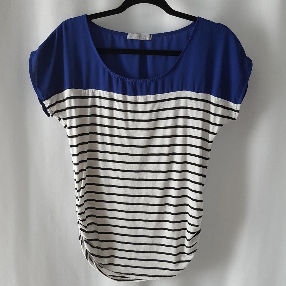 Oliva Moon shirt A38